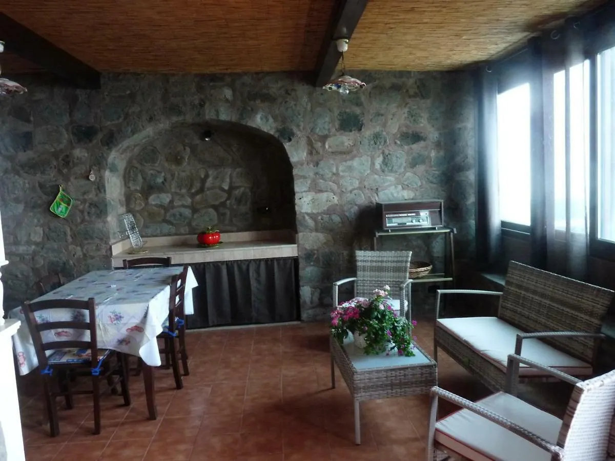 Casa vacanze Dammuso Kania Alta Siba Italia